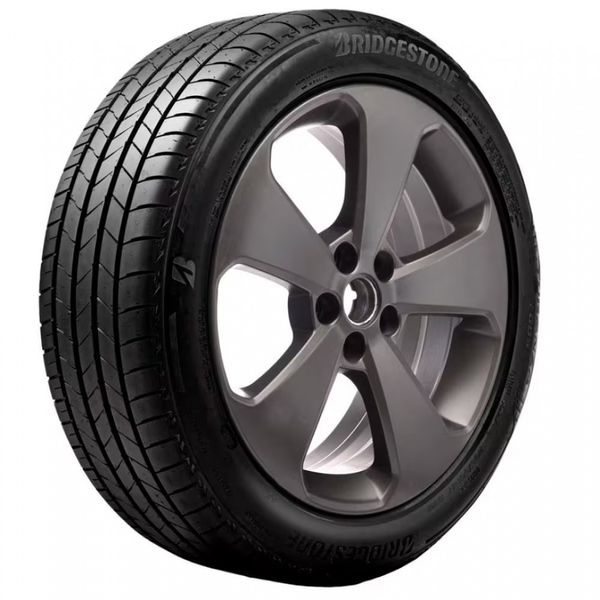 Pneu Aro 18 Bridgestone Turanza T005 225/55 102Y XL Preto