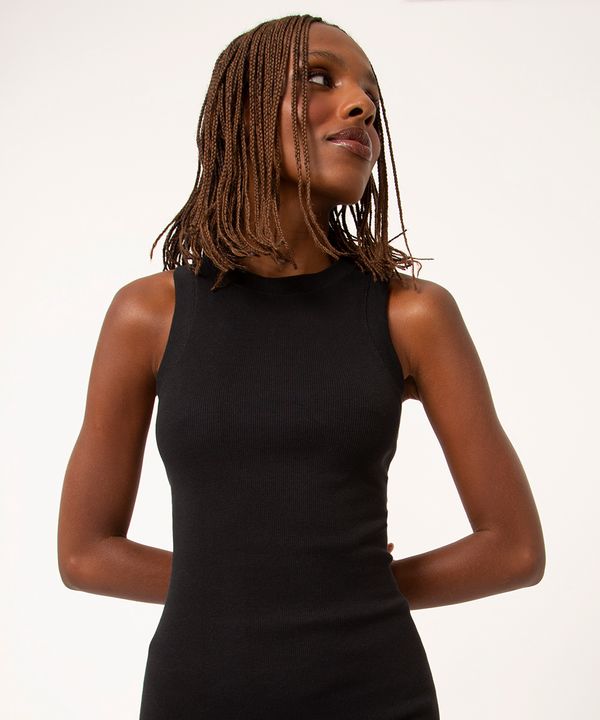 vestido básico midi decote halter neck preto M