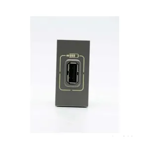 Carregador Arteor magnésio usb 572571B branco Pial