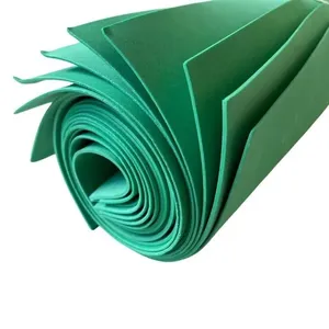 Placa de EVA Dubflex Placas 40x60 Atóxica 40cm X 60cm X 1 e 5mm Kit com 10 Folhas para Artesanato Verde Bandeira Placa de EVA Dubflex Placas 40x60 Atóxica 40cm X 60cm X 1 e 5mm Kit com 10 Unidades Verde Bandeira