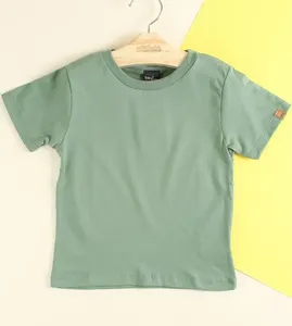 Camiseta Básica - 9501 Verde De 1 a 8 anos Verde - 4