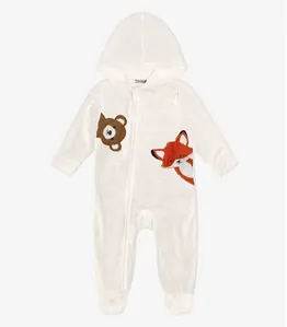 Macacão Infantil Com Capuz em Plush Trick Nick Bege G