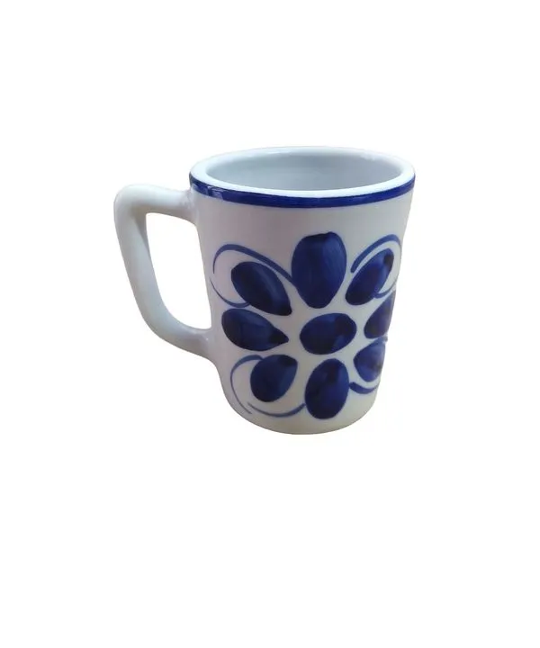 Linda caneca de Porcelana Pintada a mão - Monte Siao - 250 ml