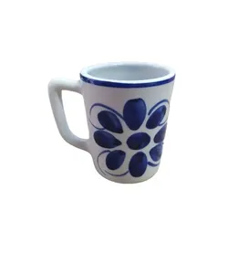 Linda caneca de Porcelana Pintada a mão - Monte Siao - 250 ml