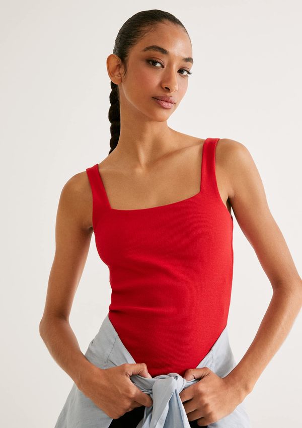Regata Feminina Decote Quadrado Em Malha Premium - Vermelho XP