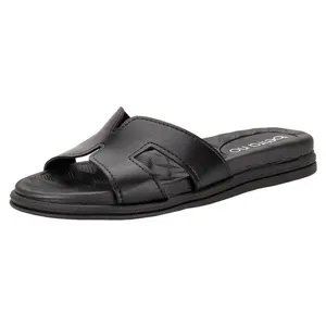 Tamanco Feminino Flat Beira Rio 8528204 PRETO 33
