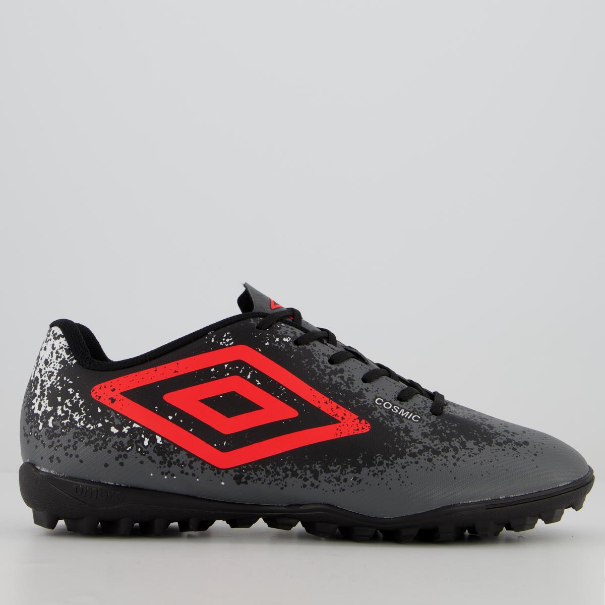 Chuteira Umbro Cosmic Society Cinza