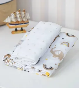 Kit Fralda Estampada com 3 unidades Girafa Creme