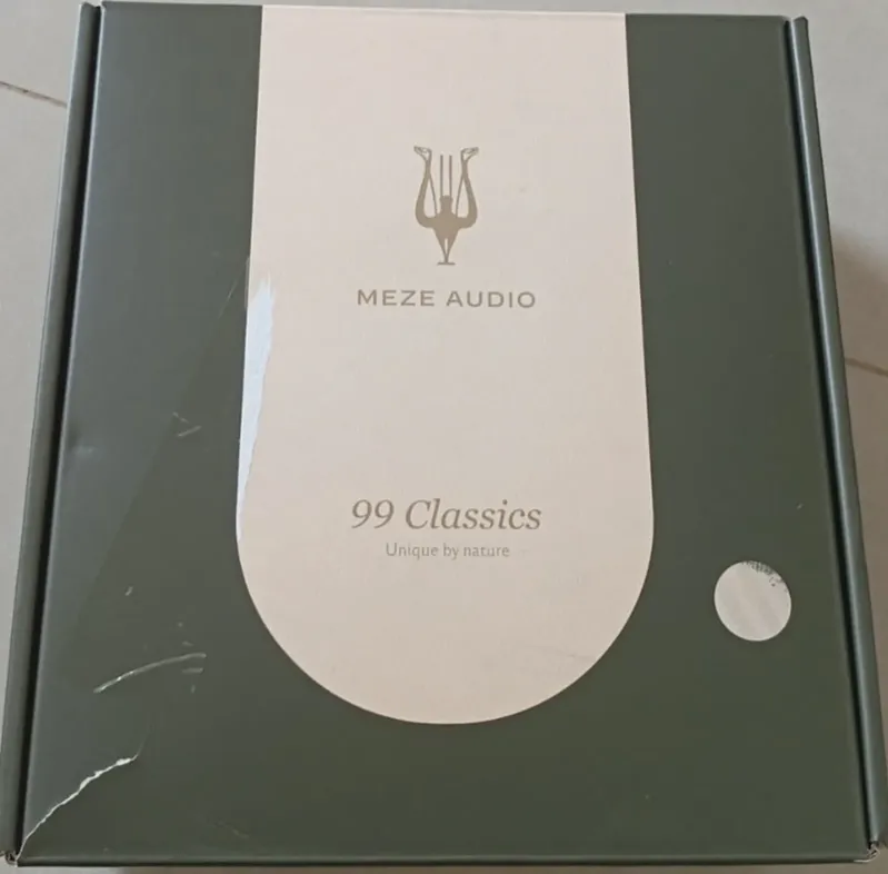 Caixa aberta - Fone de ouvido Meze 99 Classics V2 - Walnut Gold