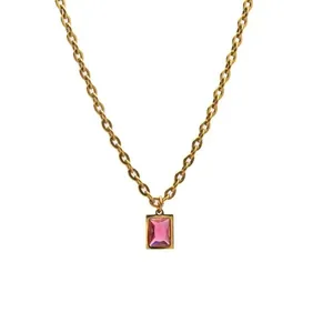 Colar Rosa de Aço Dourado com Pedra Zircônia Rosa Dourado Ajustável