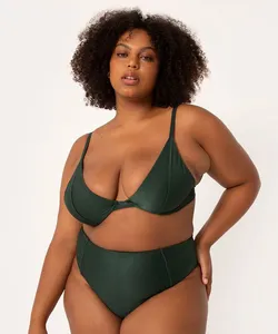 biquíni top plus size meia taça aro com proteção uv50 verde militar GG4