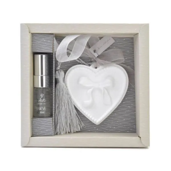 Gesso Perfumado Coração Com Laço Chá Branco M.victoria