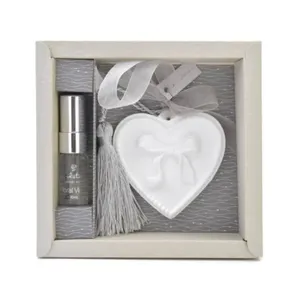 Gesso Perfumado Coração Com Laço Chá Branco M.victoria