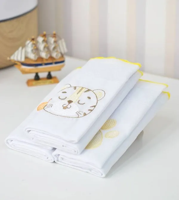 Kit Fralda Luxo Bordada com 3 unidades Neutra