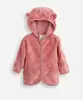 jaqueta de fleece infantil com capuz coração rosa 1
