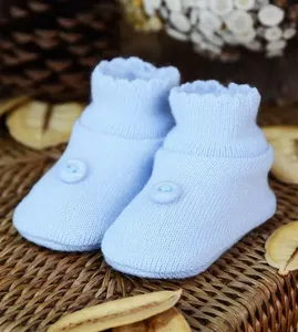 Sapatinho para Bebê Botão Tam. RN Azul -