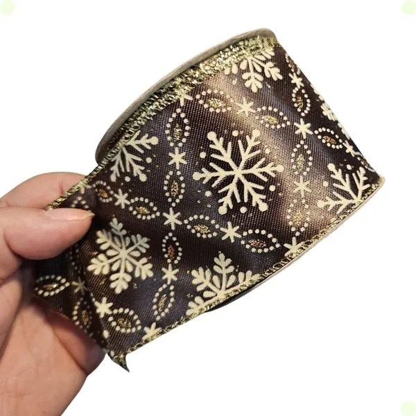 Fita Decorativa 01574 para Decoração de Ambientes com Arame Marrom Tok da Casa Fita Decorativa 01574 6,3 cm X 9,15 m com Arame Marrom Tok da Casa