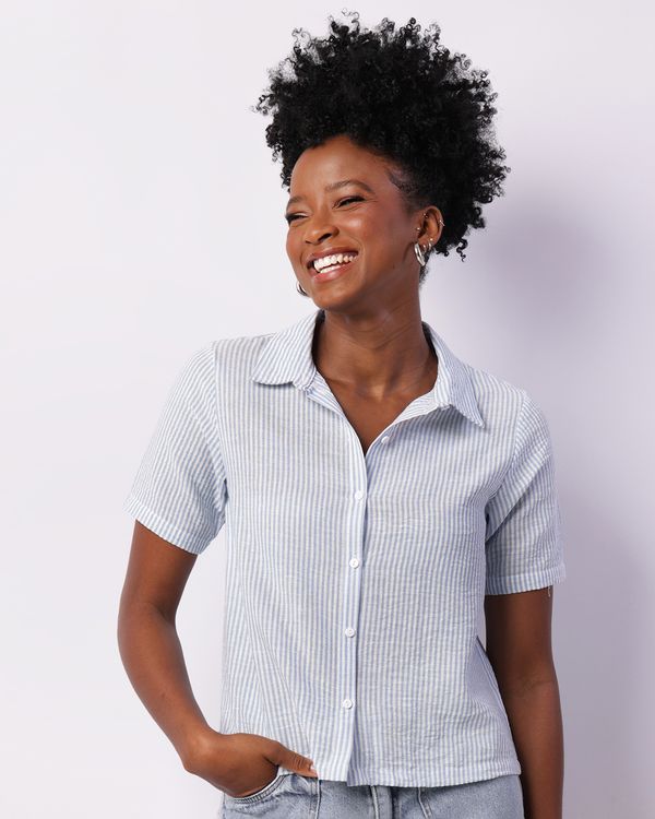 Camisa Feminina Cropped Berry & Co. Manga Curta Listrada Azul M