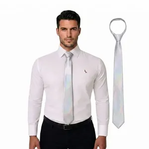 Gravata Slim Masculina Social Lelo Slim Lisa Poliéster 5 a 6cm 145cm Prata Gravata Slim Masculina Social Lelo Slim Lisa Poliéster Prata 145cm