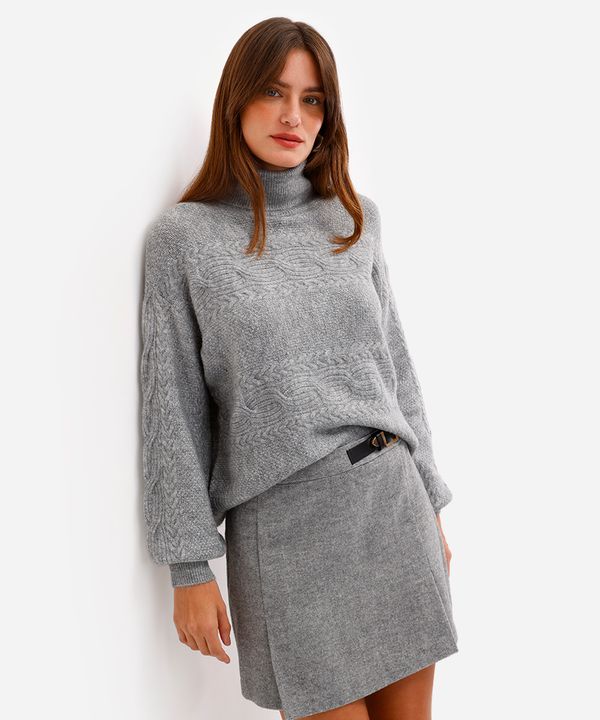 suéter feminino de tricot gola alta manga bufante texturizado cinza P