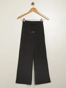 Calça Wide Leg Texturizada Juvenil Para Menina- PRETO 10
