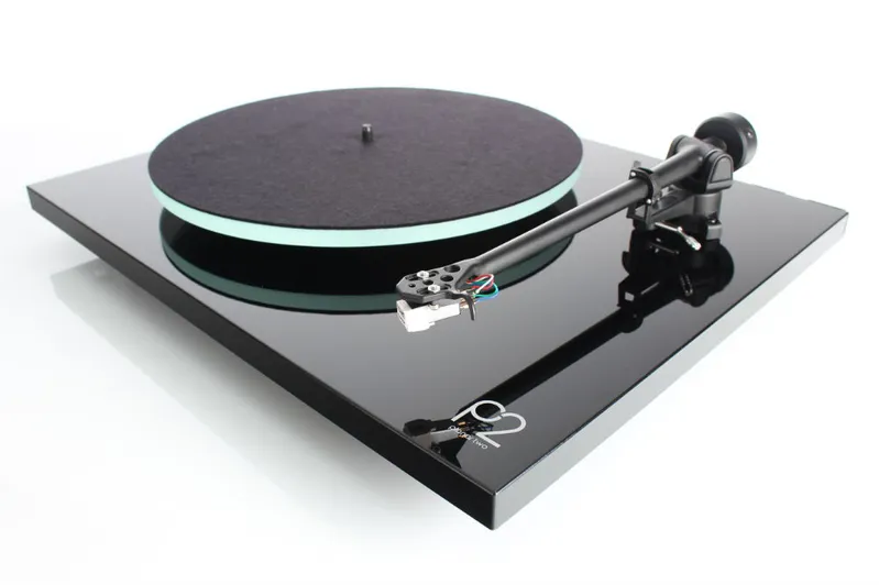 Toca Disco Rega Planar 2 - Preto
