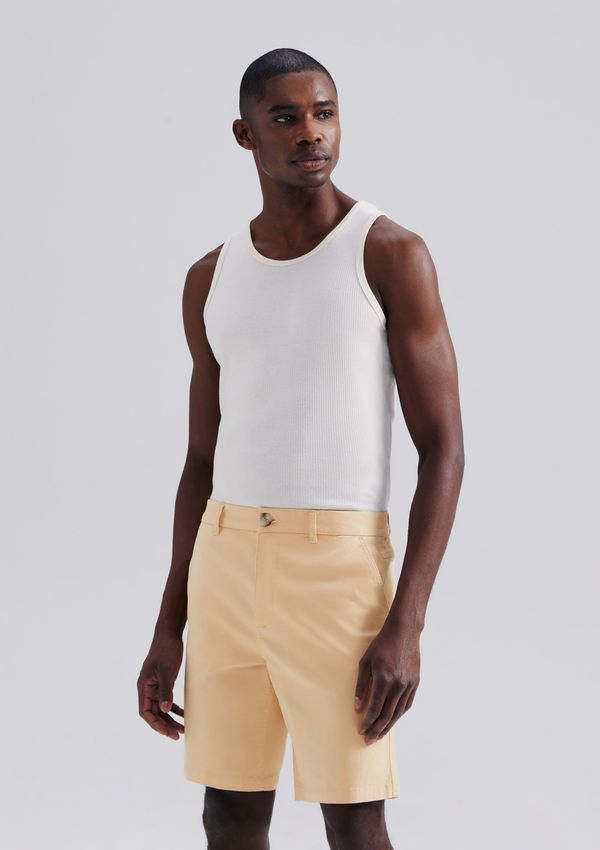 Bermuda Masculina Chino Em Sarja Peletizada - Amarelo 044