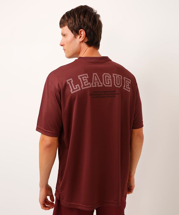 camiseta oversized manga curta league esportiva marrom P