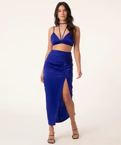 saia midi franzido e fenda lateral azul 38