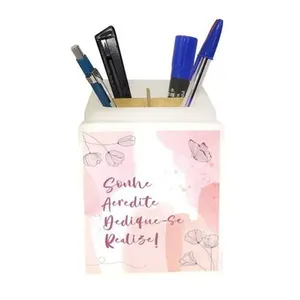 Organizador de Mesa Sonhe! Tpc para Decoração e Organização com Ponto de LED Suave e Pilhas LR44 Inclusas Organizador de Mesa Sonhe! Tpc com Ponto de LED Suave e Alimentação por 3 Pilhas LR44 Inclusas