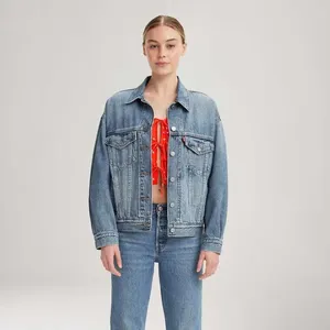 Jaqueta Jeans Levi's® 90S Trucker Lavagem Clara Com Desgaste - XS USA | PP BR