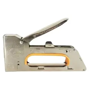 Grampeador Tipo Pistola Multifuncional 4 a 8mm para Estofados Carpintaria e Moveis Prata Black Bull Grampeador Pistola Multifuncional 4 a 8mm para Estofados e Carpintaria Prata Black Bull