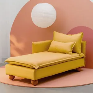 Sofá Modular Chaise Braço Lateral com Pé Bolinha Sôma CabeCasa MadeiraOriginals Amarelo Mostarda Mostarda