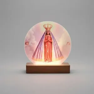 Luminária de Mesa Nossa Senhora Aparecida Esfera de Vidro 12cm Led Usb Transparente com Base de Madeira Dantas Luminária de Mesa Nossa Senhora Aparecida Vidro 12cm Led Usb Transparente Dantas