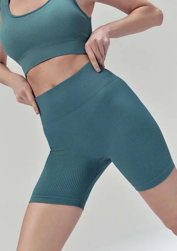 Bermuda Esportiva Feminina Biker Sem Costura - Verde XP