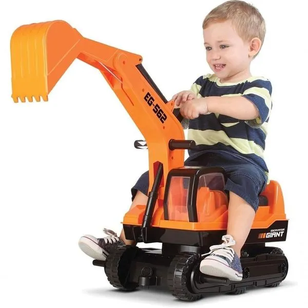 Trator de Brinquedo Giant Escavator para Escavação com Capacidade de Carga Até 50kg Multicor Roma Trator de Brinquedo Giant Escavator para Escavação Até 50kg Multicor Roma