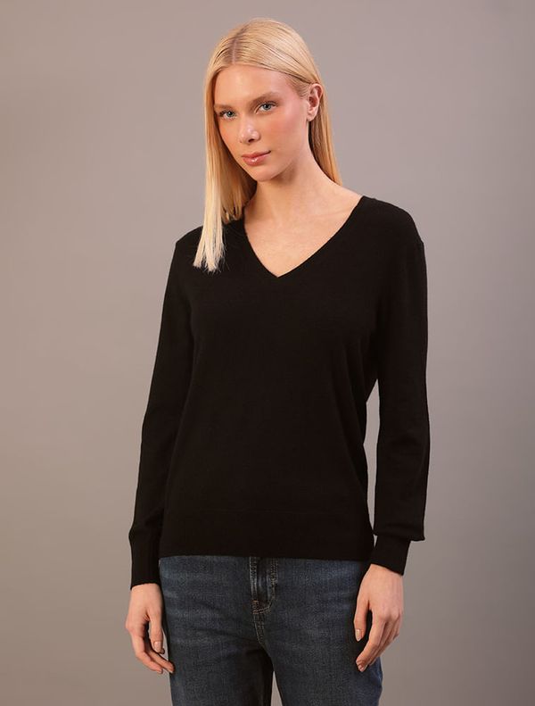 Suéter Calvin Klein Feminino Manga Longa Gola v Com Lã - Preto Suéter Calvin Klein Feminino Manga Longa Gola v Com Lã Preto Pp