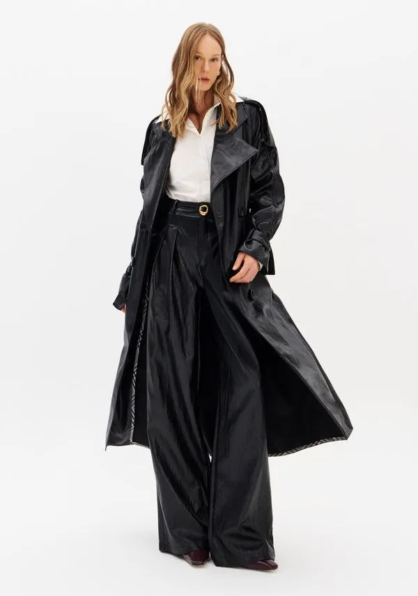 Trench Coat Alongado Em Pu Preto G