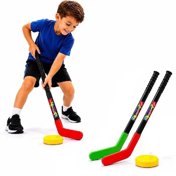 Jogo de Hóquei Infantil Completo com 2 Tacos de 70cm e Disco de Plástico para Treinamento Yeet Jogo de Hóquei Infantil 2 Tacos 70cm e Disco Plástico Resistente Yeet