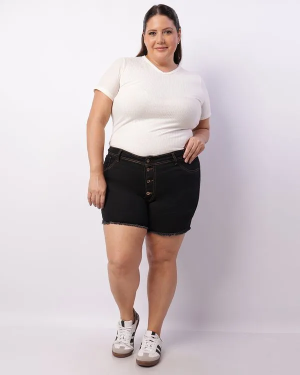Short Jeans Plus Size Feminino Barra Desfiada Preta 48