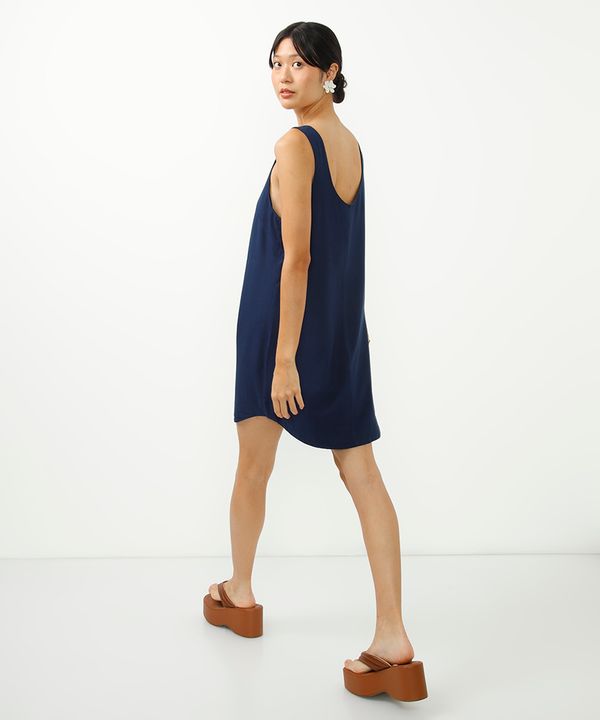 vestido curto de viscose decote redondo azul marinho P