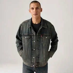 Jaqueta Jeans Levi's® Trucker Relaxed Lavagem Escura - M USA | M BR