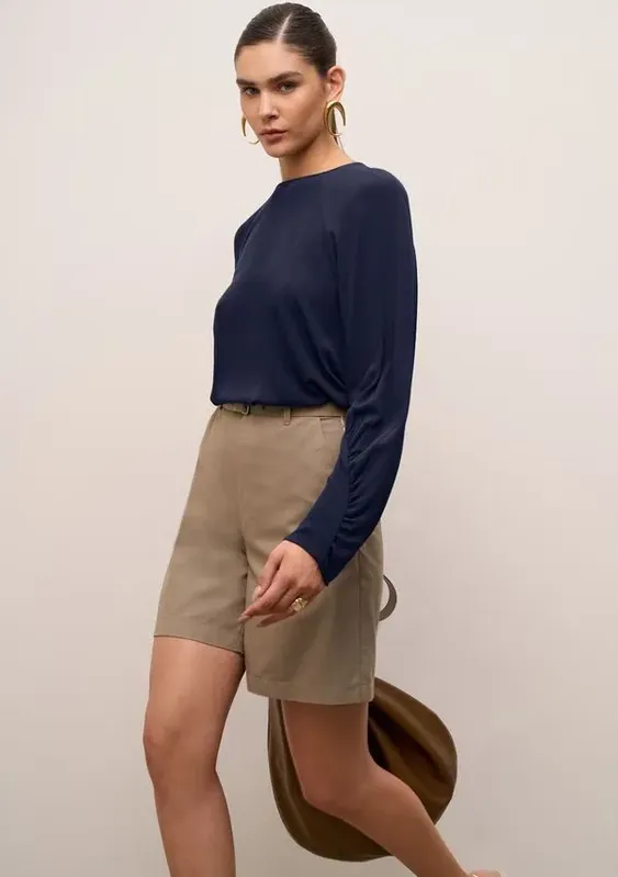 Blusa Iódice Solta Decote Canoa Manga Longa Padrão Azul M