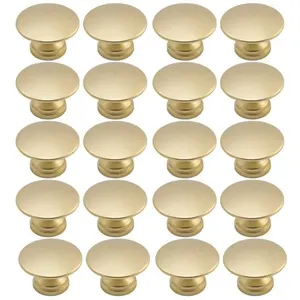 Kit 20 Puxadores Móveis Botão Ponto Dourado 3x2cm Redondo Zamac Tucson Torralba