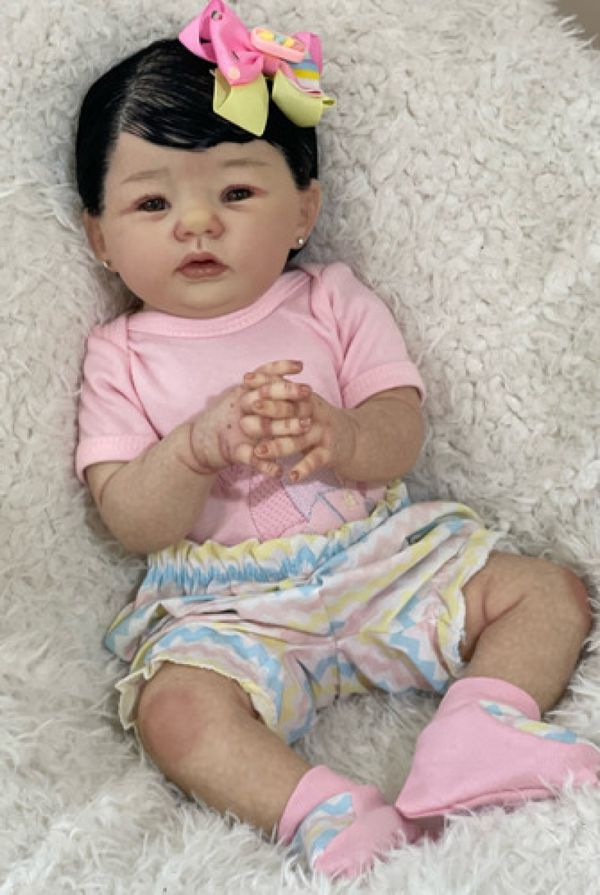 Bebe Reborn Menina Realista Toma Banho Mama E Faz Xixi