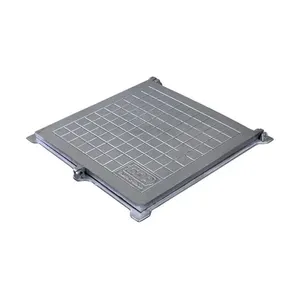 Tampa Tampão de Chão Articulado com Porta Cadeado 80x80cm Segurança Prata GDA Industria e Distribuidora de Fundidos Tampa Tampão de Chão Articulado Porta Cadeado 80x80cm Prata GDA Industria e Distribuidora