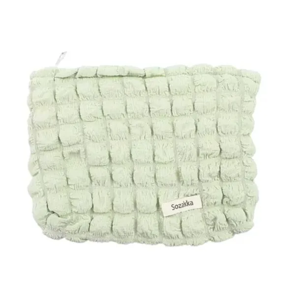 Necessaire Uniso Brasil Bubble 25 X 19cm em Material Resistente 25 X 19cm Verde para Uso Diário Necessaire Uniso Brasil Bubble 25 X 19cm em Material Resistente 25 X 19cm Verde Viagens