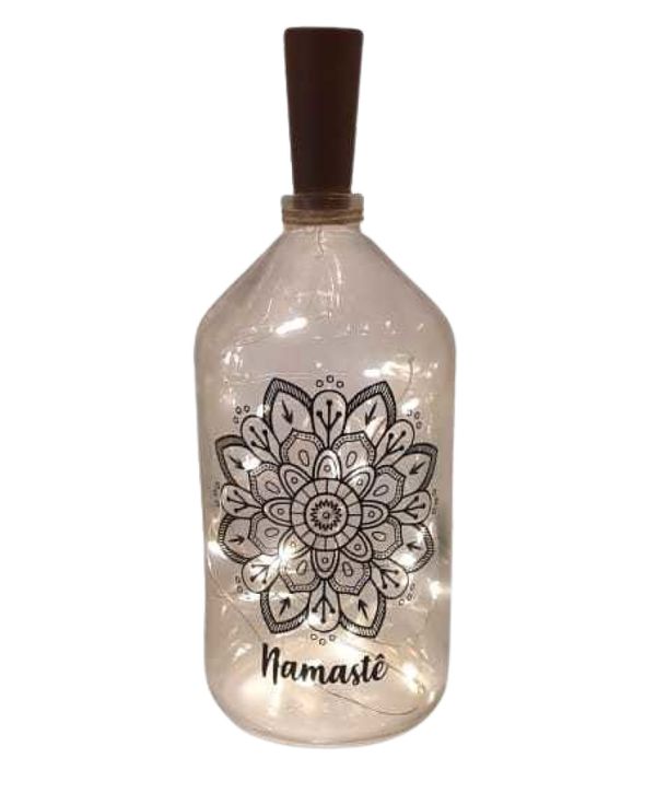 Garrafa decorada luminária Namastê