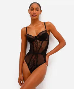body feminino de tule e renda preto GG