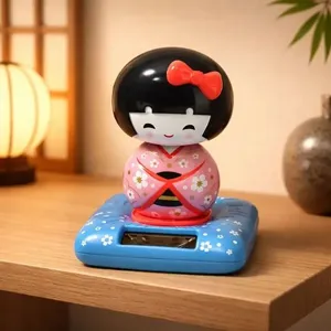 Boneca Decorativa Solar Japonesa Kokeshi Gueixa Balança Cabeça Rosa para Mesa Escritório Dantas Boneca Decorativa Solar Japonesa Kokeshi Gueixa Balança Cabeça Rosa Dantas